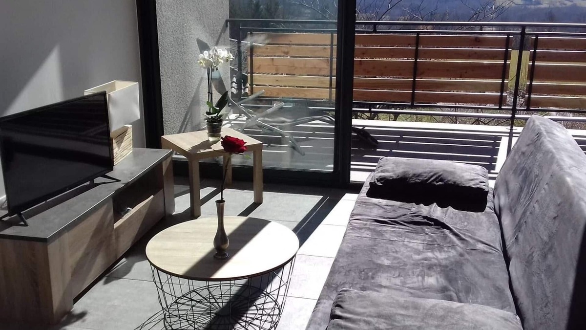 Leychert House | Superb entirely new housing