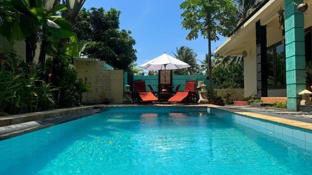 Senggigi Villa | Superb Family Friendly Villa With Pool and Only 500 Metres From Beach