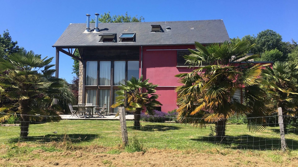 Saint-Riquier-es-Plains House | Superb, rare architect-designed villa, close to the sea.