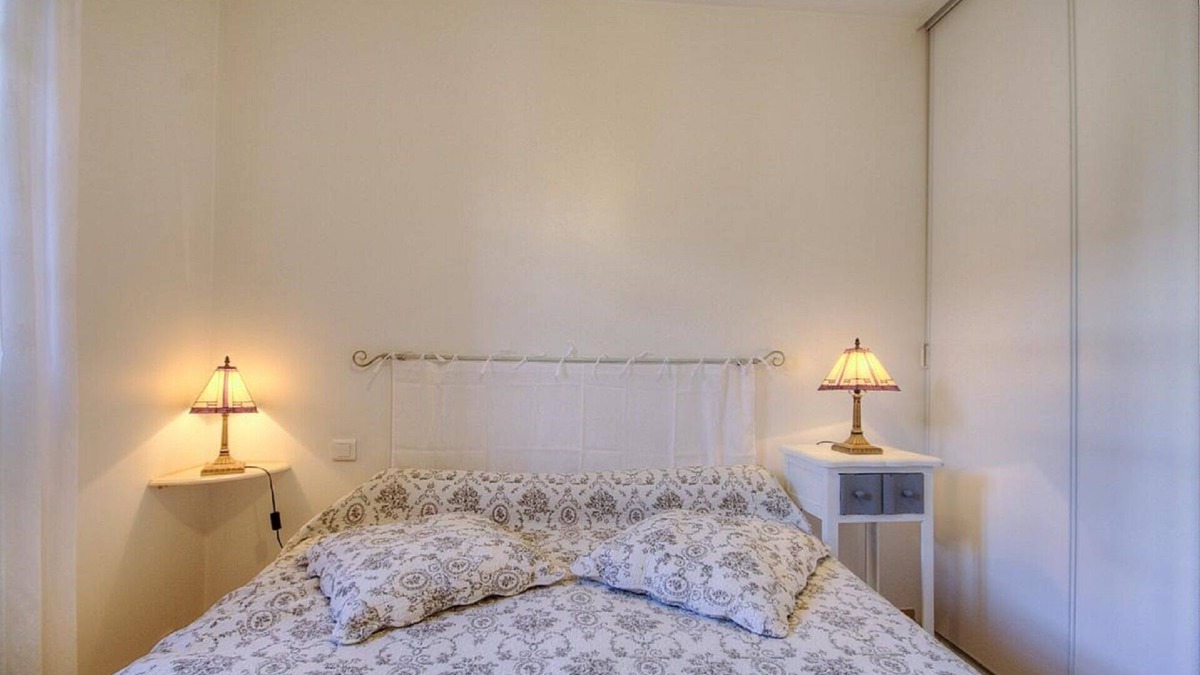 Sainte-Lucie-de-Tallano Apartment | Superb comfortable accommodation, lots of charm