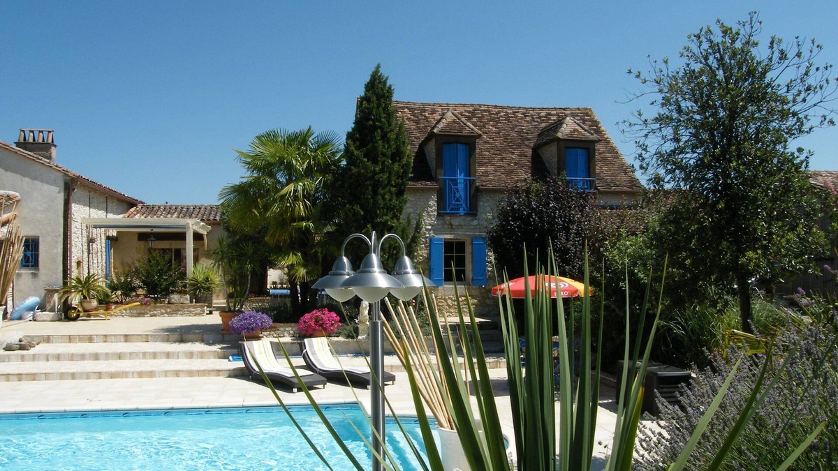 Pomport Cottage | Superb gîte with private heated pool