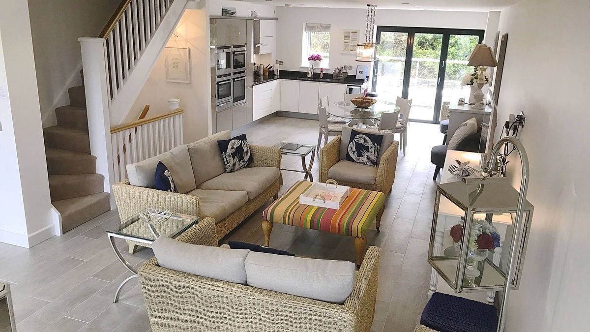 Constantine Bay House | Superb house, 6min beach/golf. New build, 5*. Fab walks, lovely restaurants.