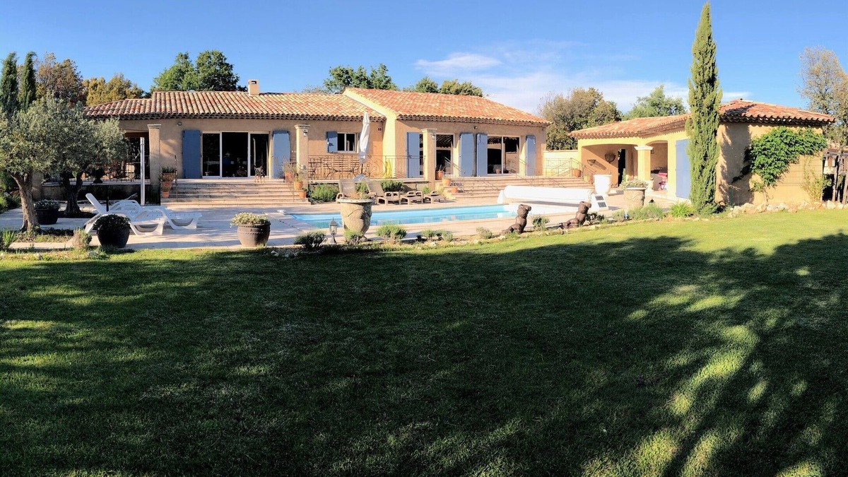 Regusse Villa | Superb house; magnificently decorated and furnished