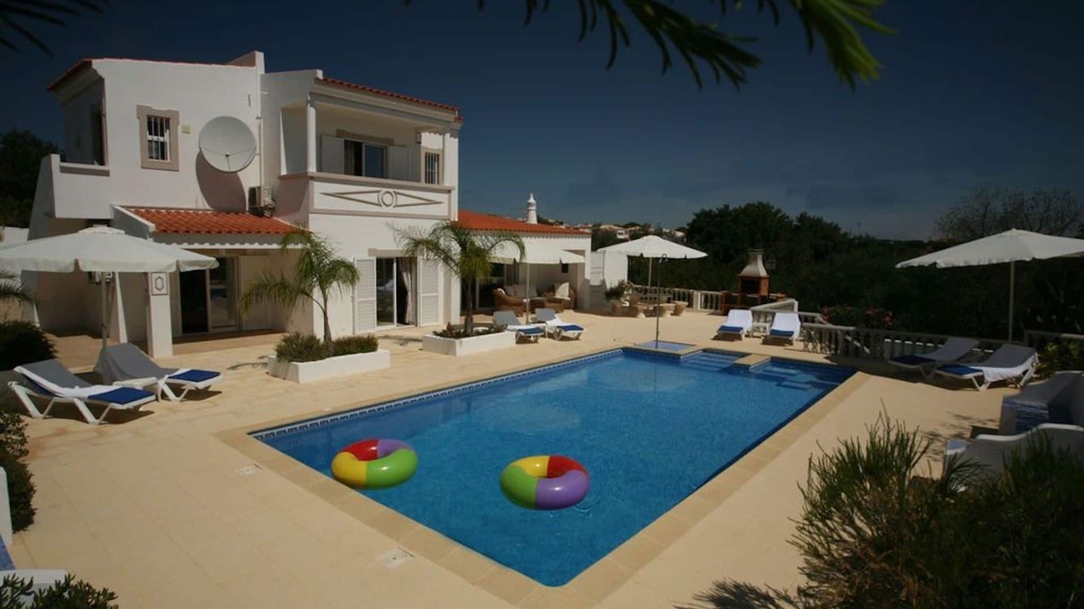 Mosqueira Villa | Superb Luxury Modern Villa, Large Private Pool, Air con, Wifi and Country Views.