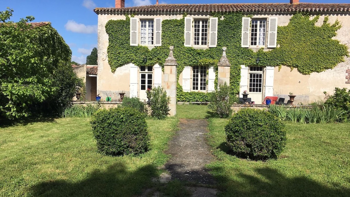 Angles House | Superb Maison de Maître, close to the beach, 9 bedrooms, enclosed garden, 4 parking spaces