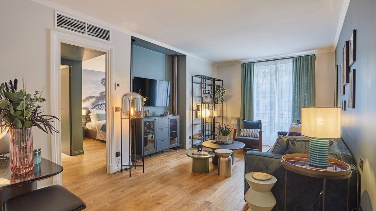 Quartier de la Monnaie Apartment | Superb new flat Notre Dame de Paris