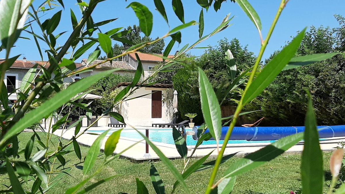 Mirepoix Cottage | Superb property in vast park very pleasant, warm welcome