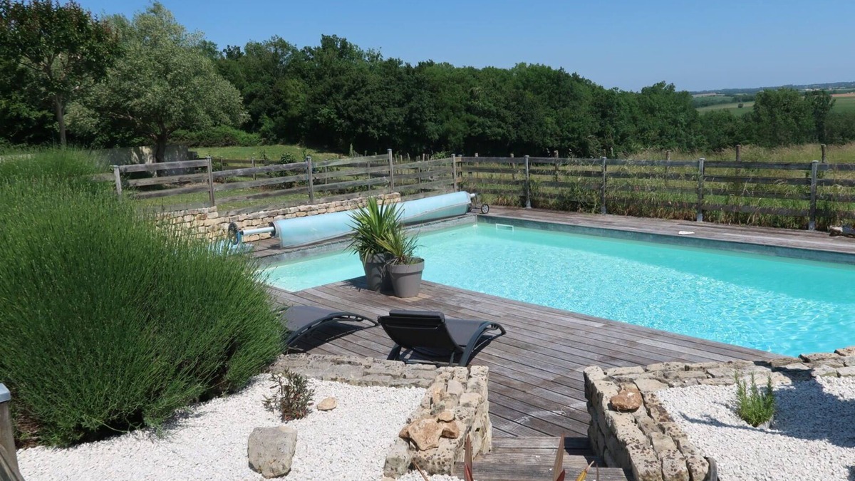 Chauray Villa | Superb river and countryside views, bright 4bed villa with heated pool
