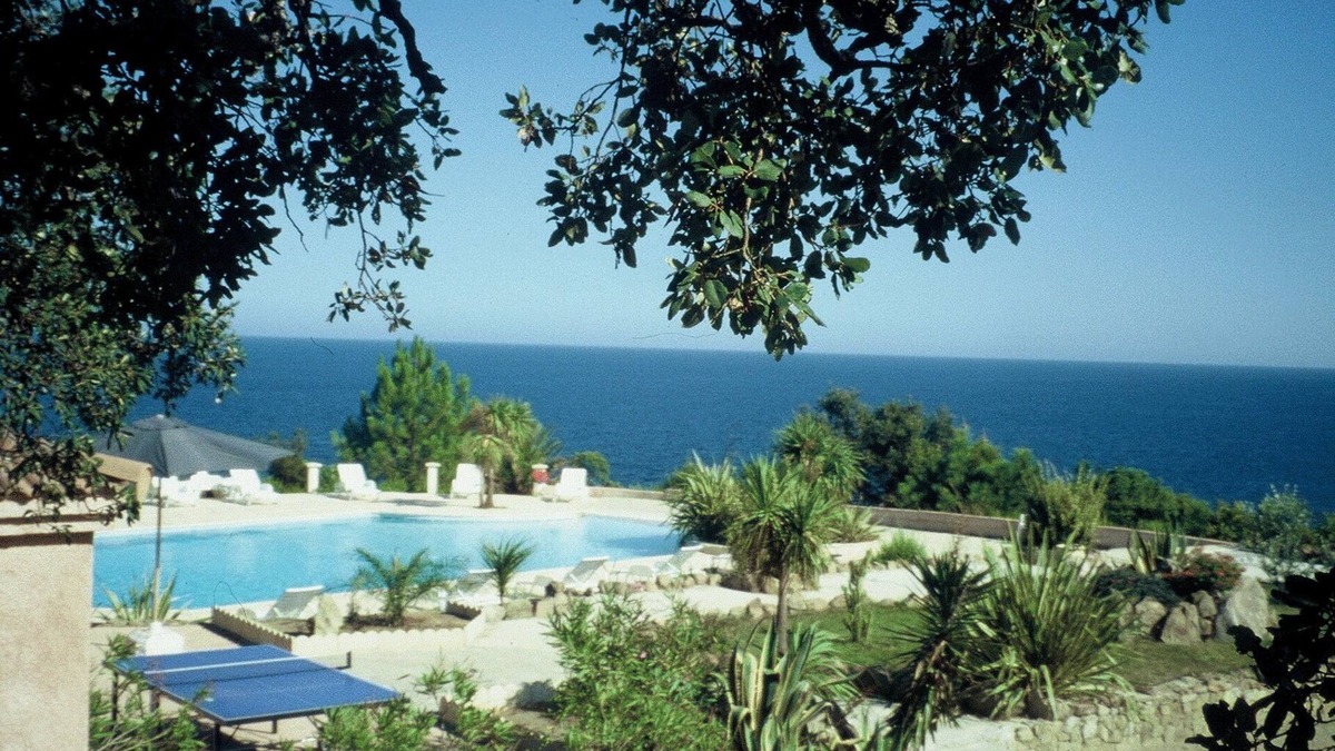Solenzara Villa | Superb sea or garden view villa with swimming pool in Solenzara Corsica