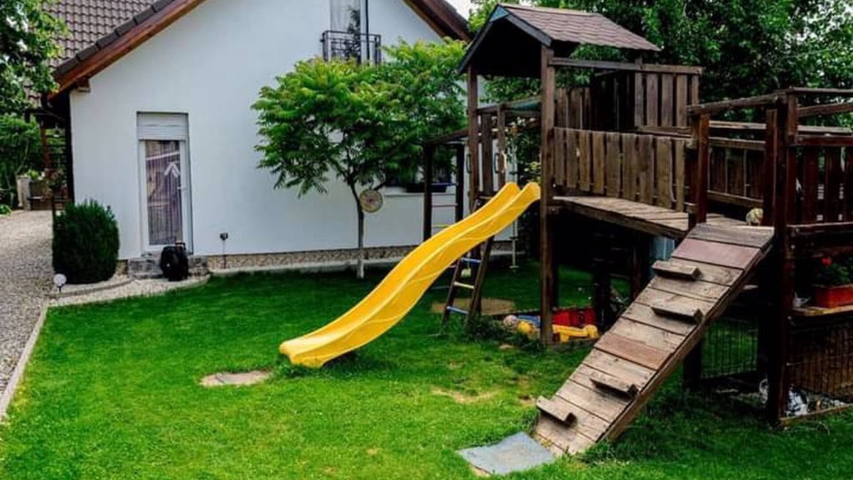 Avrig Villa | Superb vacation villa located at the foot of the Făgăraş Mountains, Sibiu region