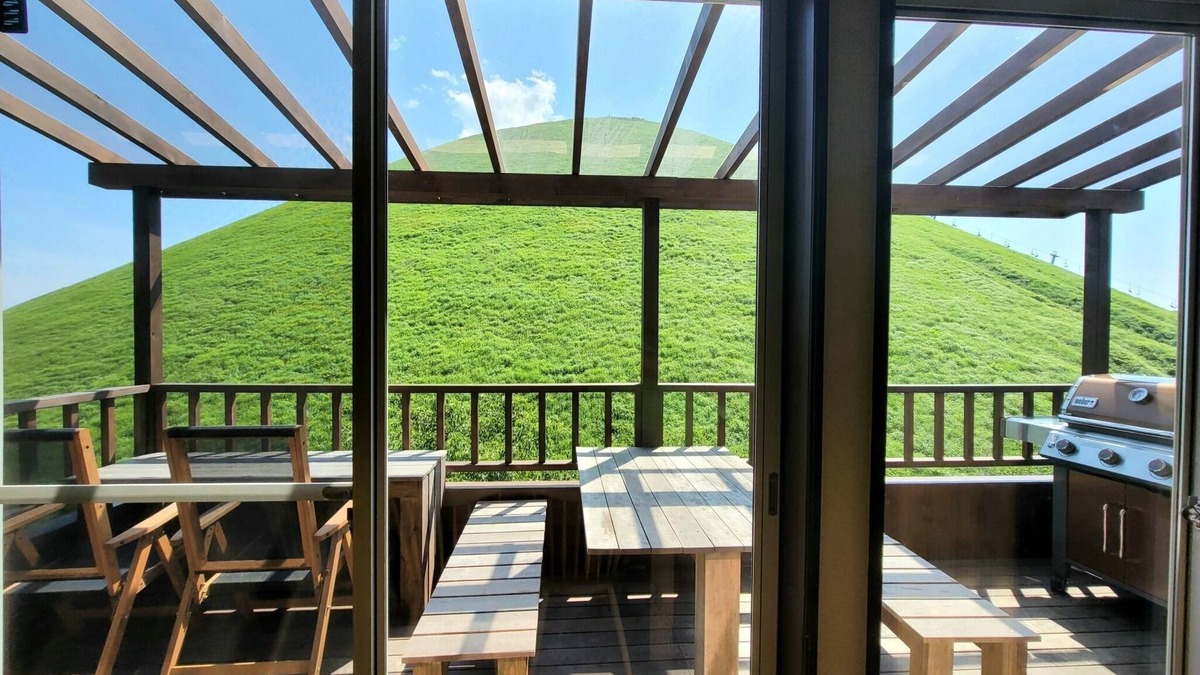 Futo House | Superb view Englishstyle lodge in front of Mt O/Ito Shizuoka