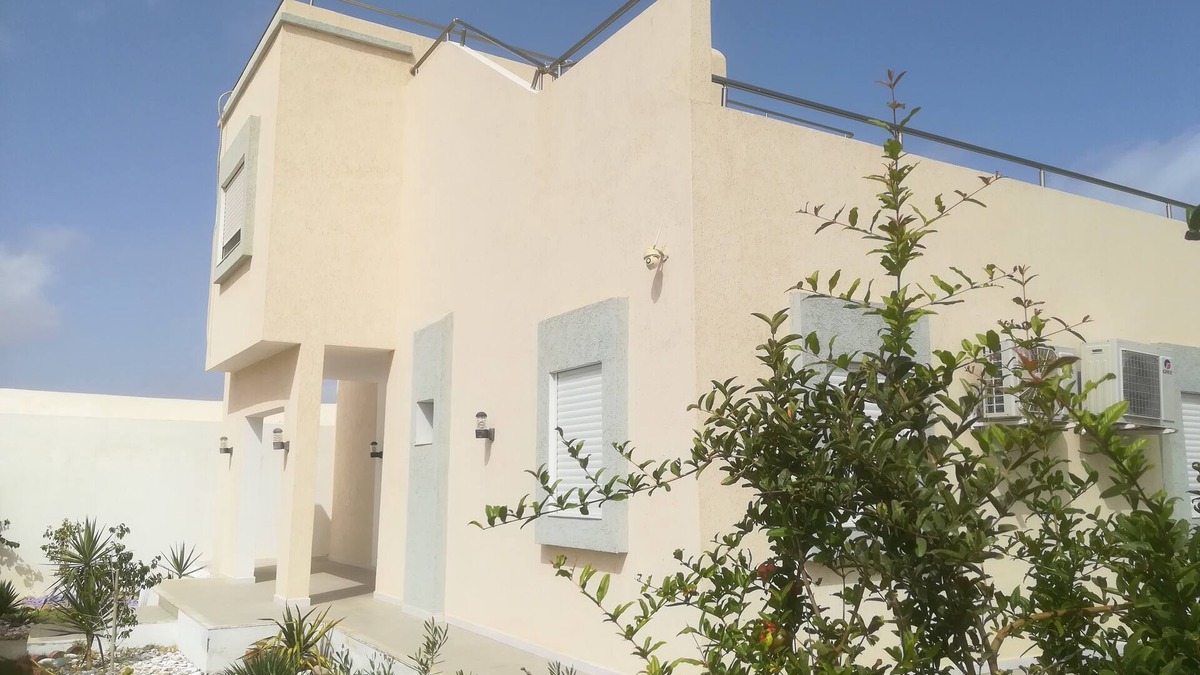 Houmt Souk Villa | Superb villa near the sea