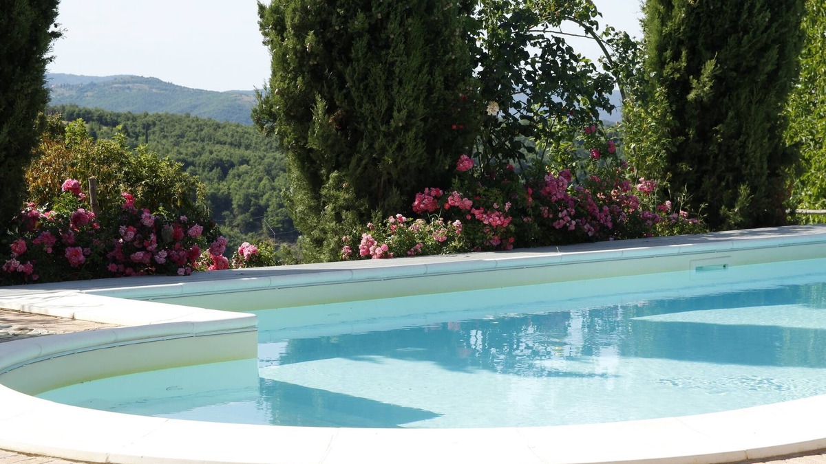 San Venanzo Villa | Superb villa with period furniture, large rose garden and private swimming pool