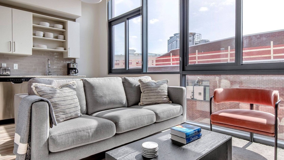 West End Apartment | Superb West End 1BR w/Rooftop Pool, Walk to Nightlife, by Blueground