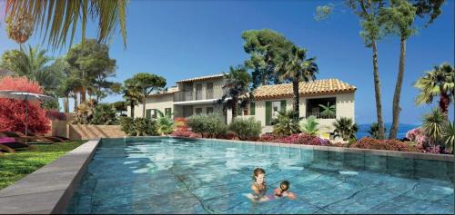 Sainte-Maxime Apartment | Superbe appart neuf centre ville 6 personnes calme avec jardin