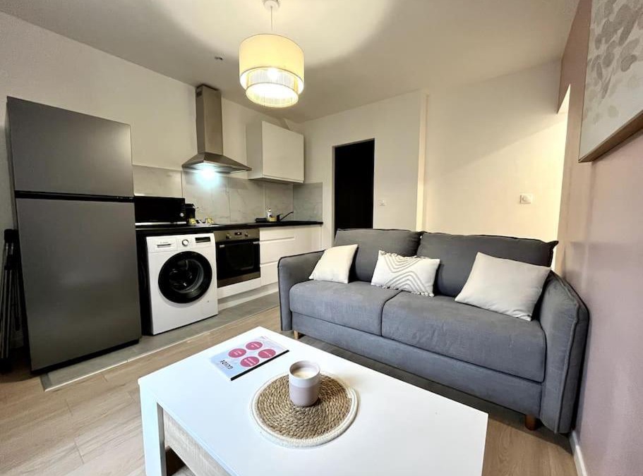 Alpes-Romans Apartment | Superbe appartement au Centre ville/Balcon