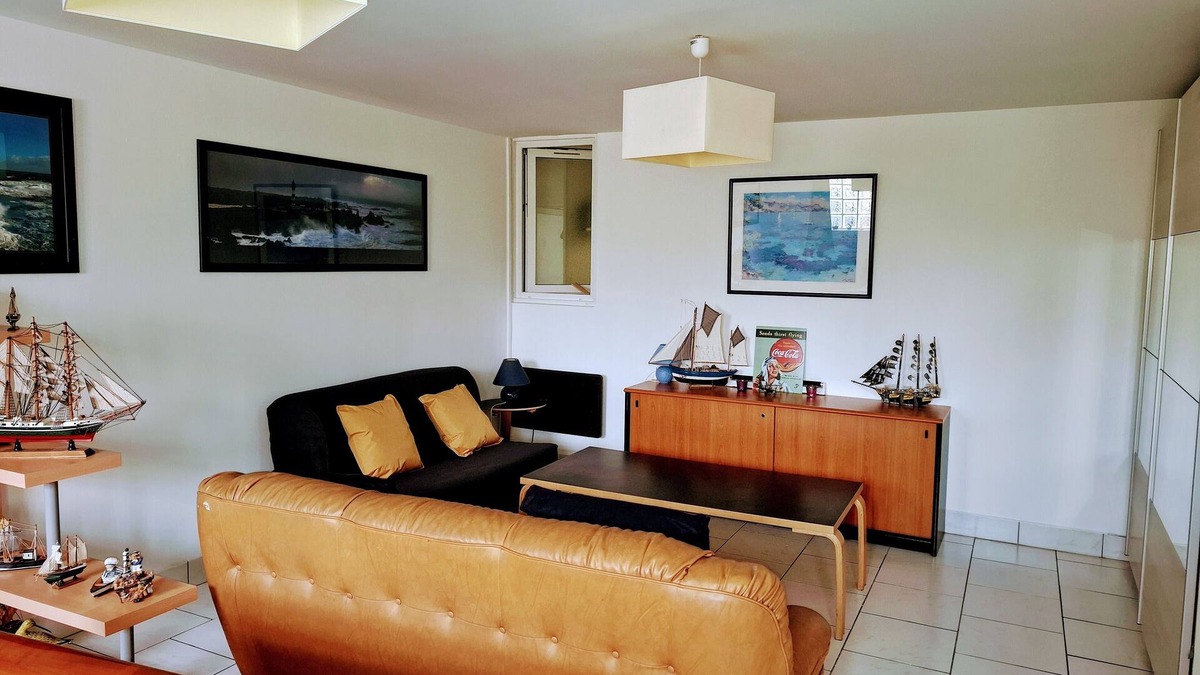 Seclin Apartment | Superbe Appartement de 200m2,10 Pers, 3 Chambres, Jeux , Cuisine Pour les Pros