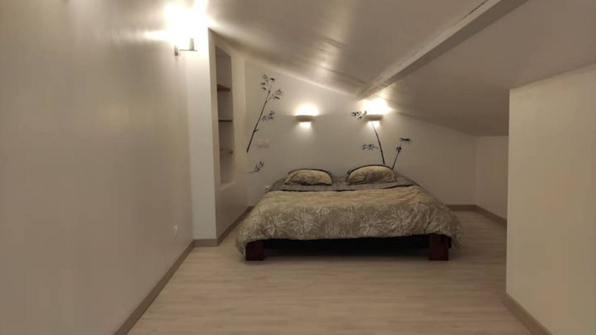 Crepy-en-Valois Apartment | Superbe Duplex en Plein Cœur de Crépy-en-valois