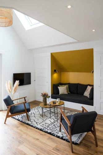 Rumilly Apartment | Superbe Loft Rumilly, 2 à 6 pers, 100 m2, proche ANNECY et AIX LES BAINS