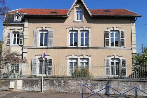 Ecrouves Apartment | Superbe logement dans une maison de caractère