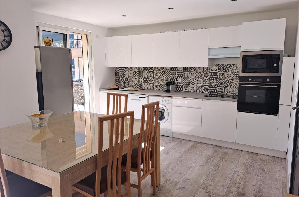 Breil-sur-Roya Apartment | Superbe Rez-de-Jardin refait à neuf.