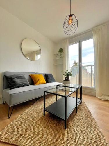 Paray-Vieille-Poste Apartment | Superbe Studio avec parking gratuit sur place
