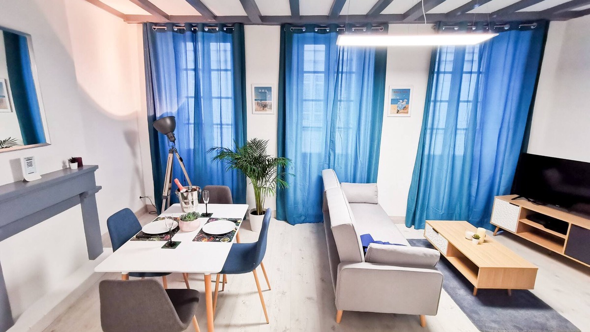 Saintes Apartment | Superbe T3 Design et Fonctionnel - Hyper Centre à Saintes