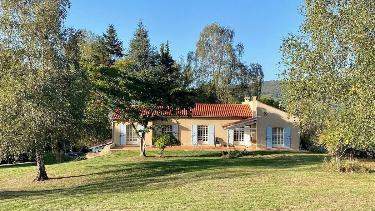 Ganac Villa | Superbe Villa au Sein dun Parc Arboré d1 ha