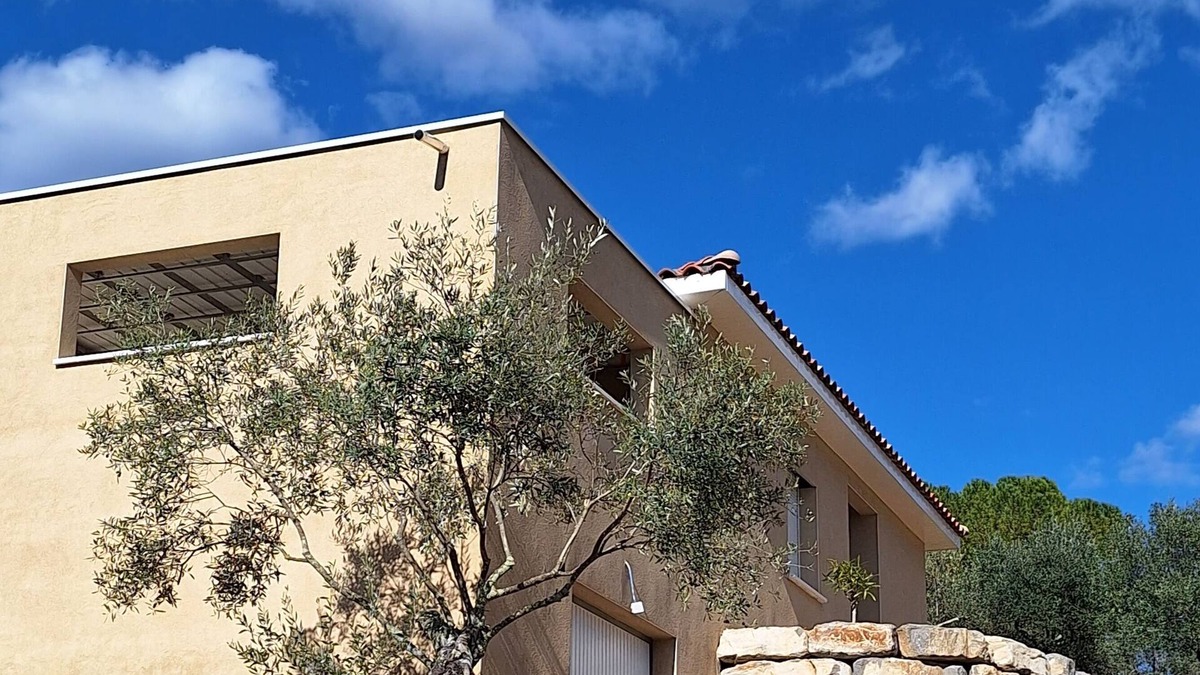 Saint-Ambroix Villa | Superbe Villa Neuve et Belle Piscine au Pied des Cévennes !