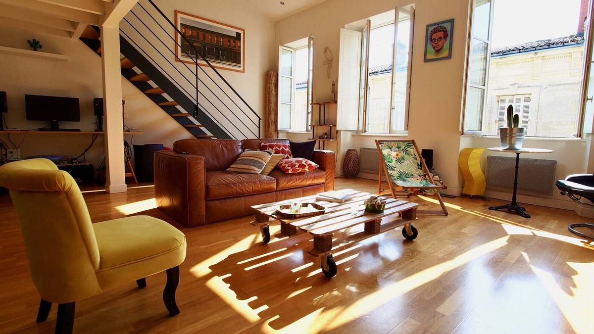 Saint Seurin - Fondaudege Apartment | Superbly renovated loft bathed in light