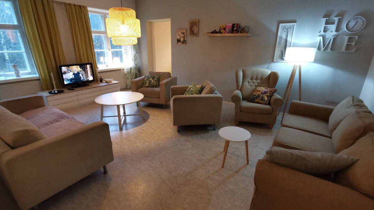 Karhula Apartment | Superior 2-Bed Apartment in Kotka. Sauna Facility.