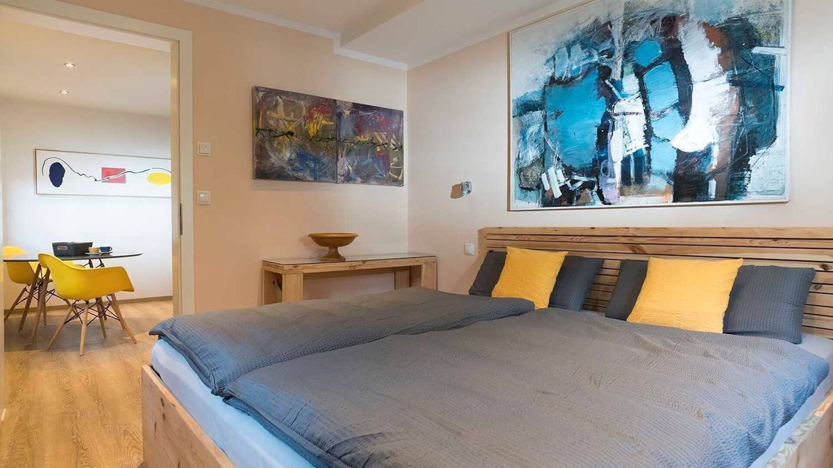 Marktheidenfeld Apartment | Superior APARTMENT - Anno Domini 1716 APARTMENTS