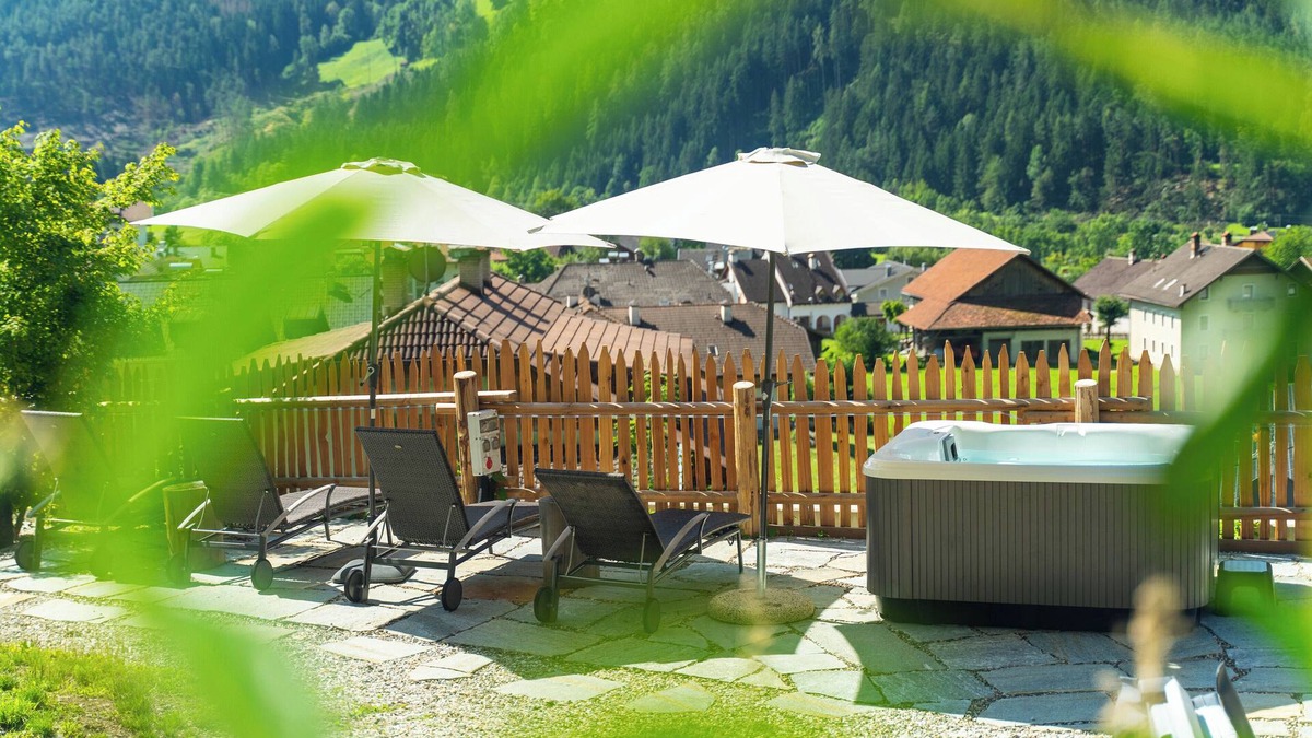 San Sigismondo Apartment | Superior Apartment - Dein Feriendomizil im Pustertal mit Kleinem Open Air Spa!