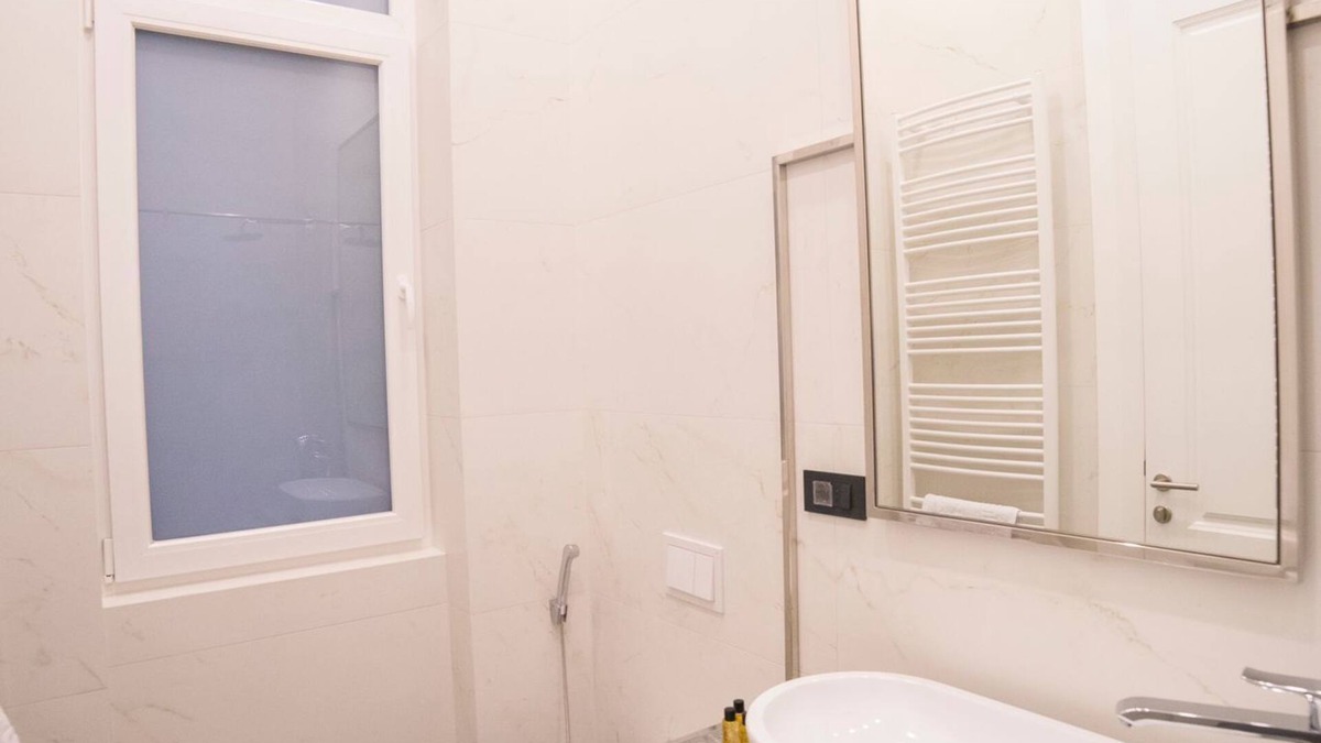 Old Town Apartment | Superior Apartment is stylish and family-friend apartment with best location.