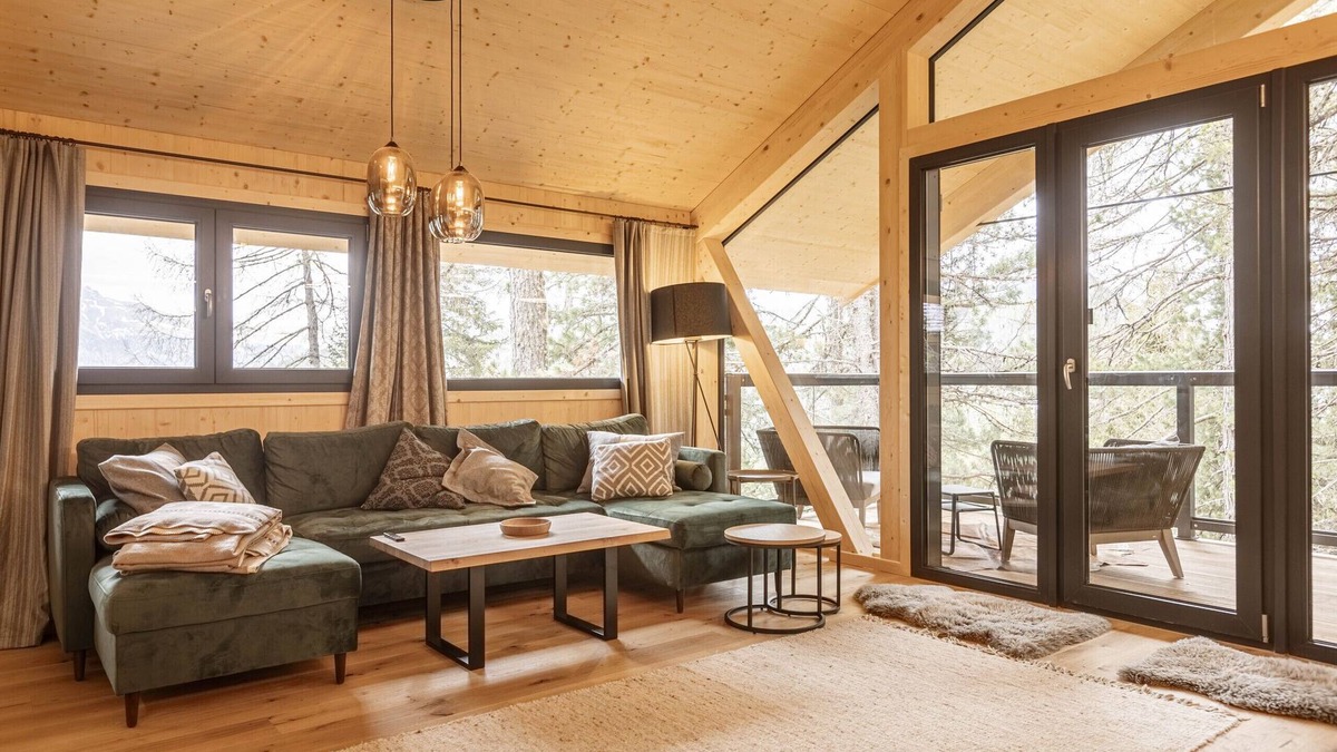 Turracher Hohe Ski Chalet | Superior Chalet # 19 with Sauna & Hot Tub