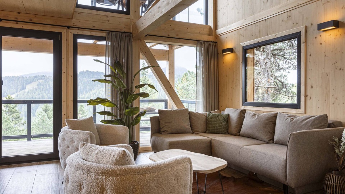 Turracher Hohe Ski Chalet | Superior Chalet #21 with Sauna & Hot Tub