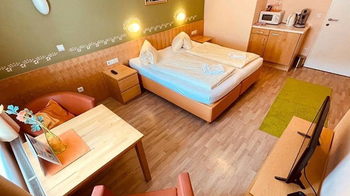 Mondsee Apartment | Superior-doppelzimmer - Pension Göschlberger