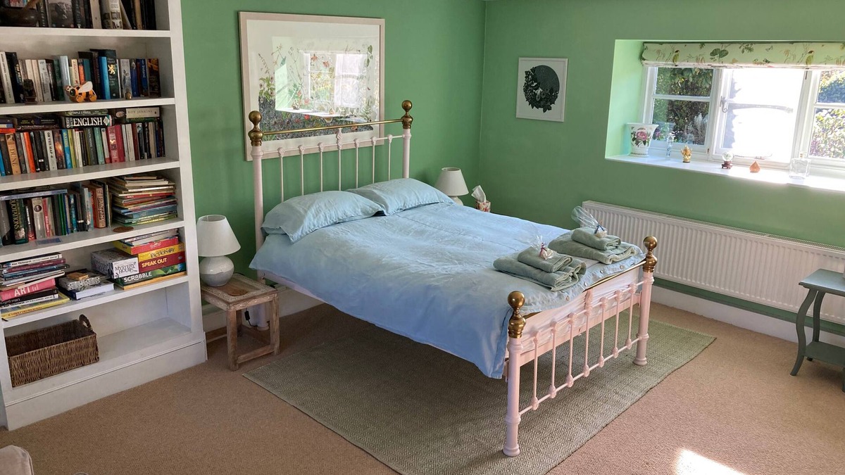Cricket Malherbie Bed & Breakfast | Superior Double with with ensuite - The Green Room