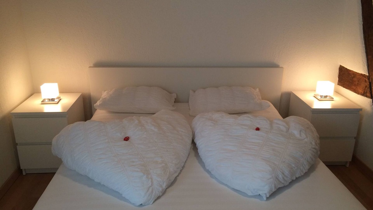 Andelfingen District House | Superior Family Apartment in old house built in 1707