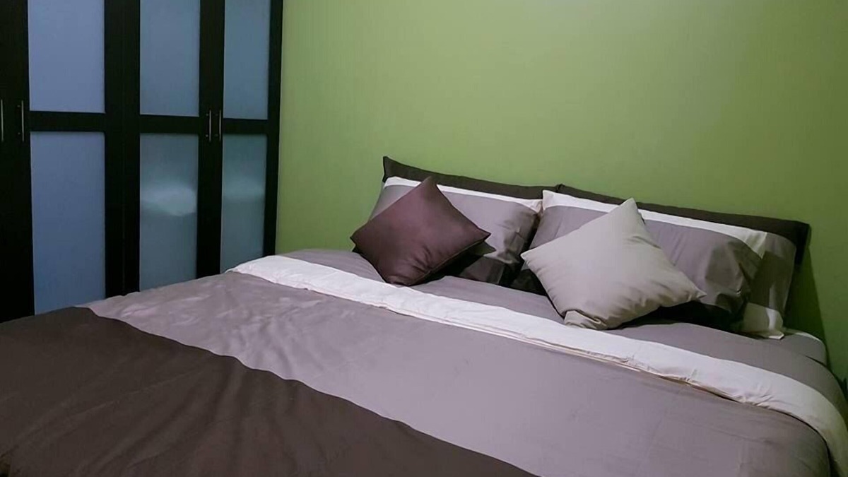 Downtown Apartment | Superior Fully Furnished Makati Condo