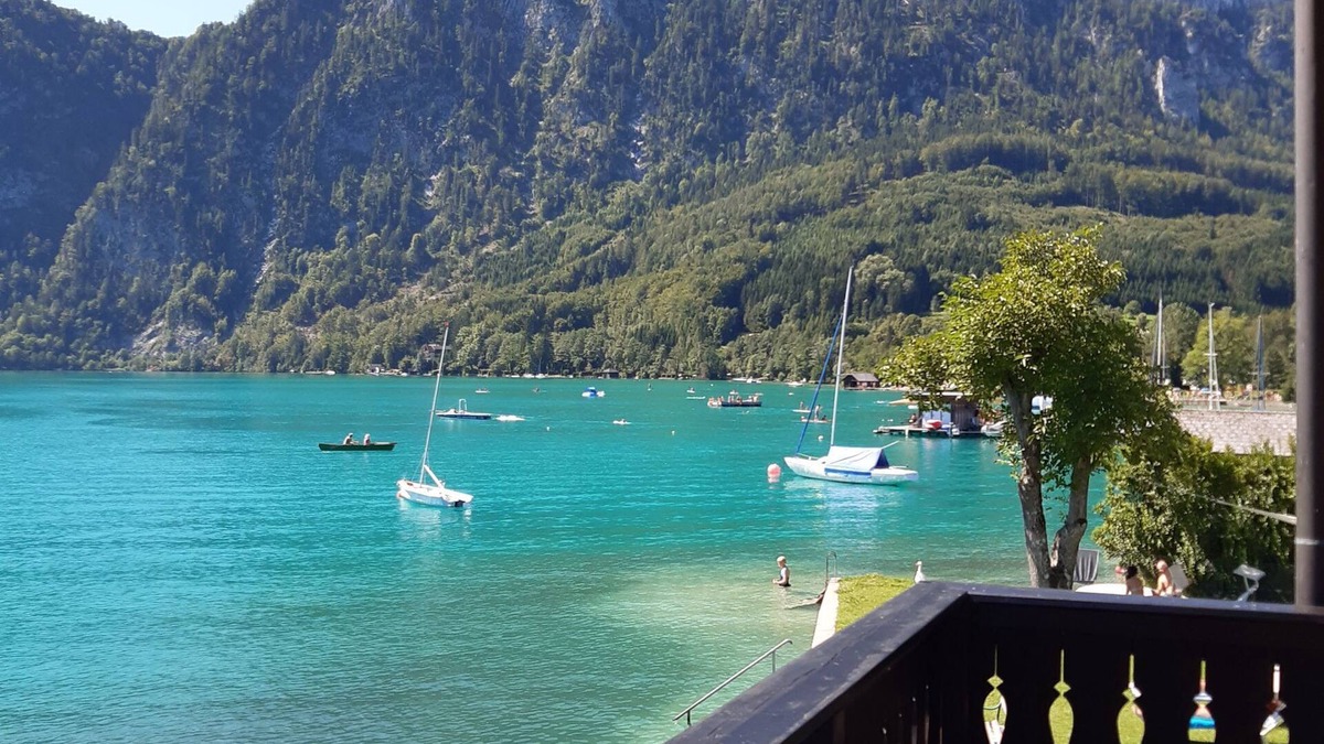 Unterach am Attersee Apartment | Superior garden apartment - Seehaus Unterach