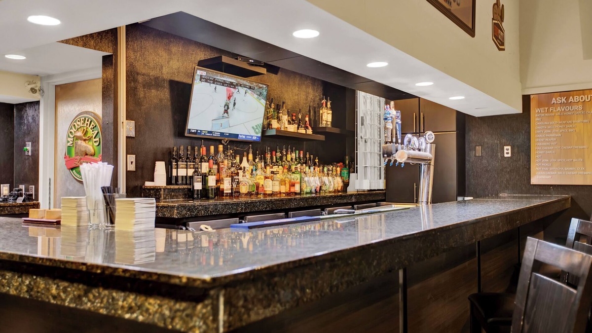 Thunder Bay Hotel | Superior Inn Hotel and Conference Centre Thunder Bay