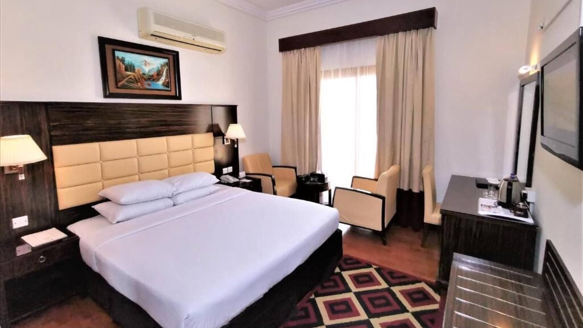 Naif House | Superior Room Near To Burj Al Nahar Mosque Dubai