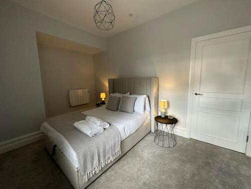 Pontcanna Apartment | Superior Stay, Sophia Gardens, City Centre and Stadium Sleeps 4