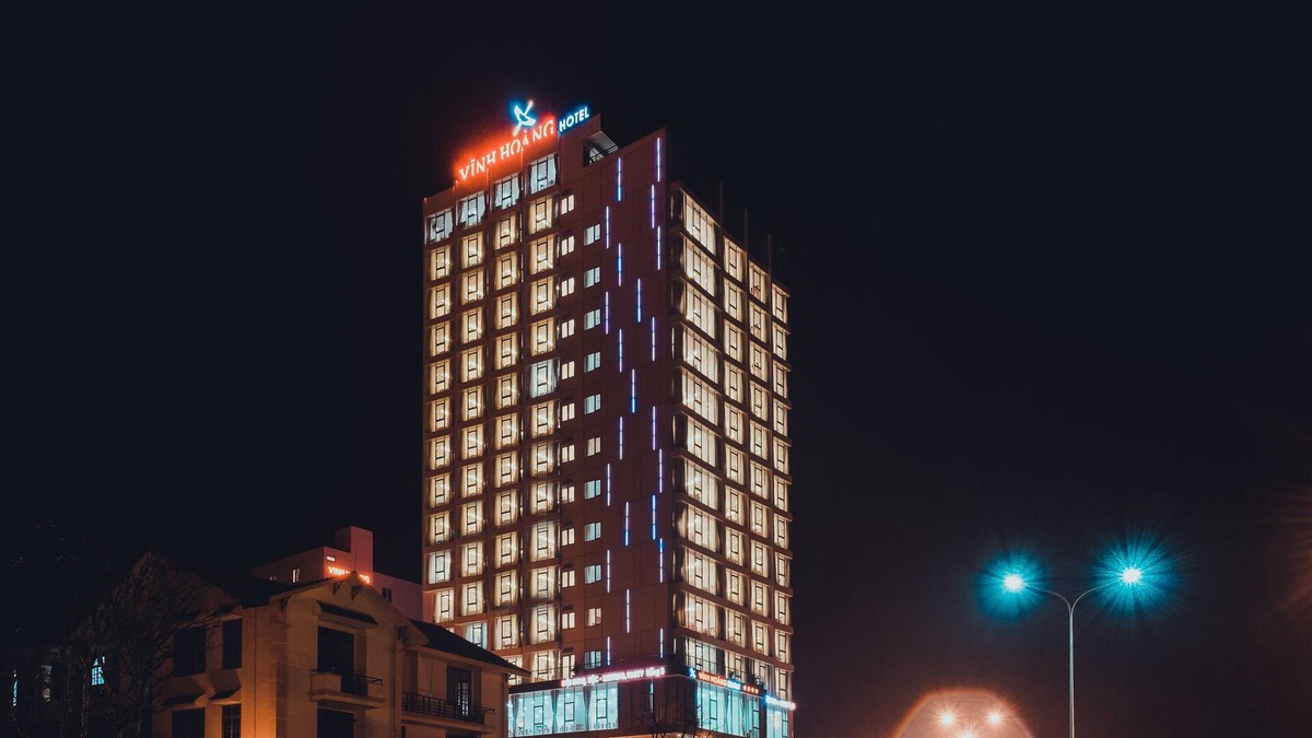 Dong Hoi Hotel | Superior Triple Room in 4 star Hotel