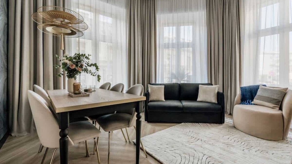 Piasek Południe Apartment | Superior Two-Bedroom with Modern Elegance