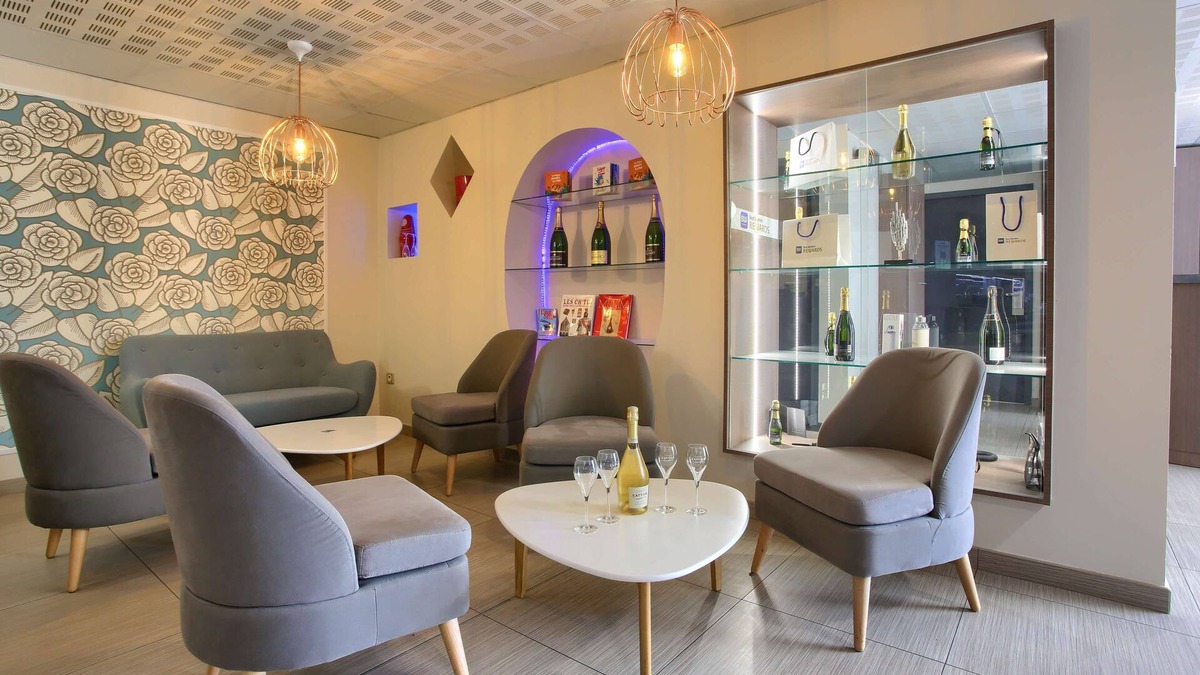 Saint-Brice-Courcelles Hotel | Sure Hotel by Best Western Reims Nord