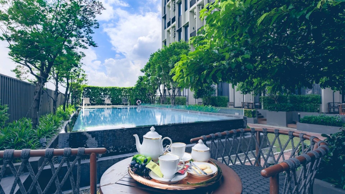 Khanna Yao Hotel | SureStay by Best Western Bangkok Ramintra