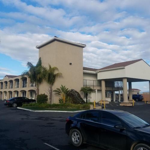 Hollister Hotel | SureStay Hotel by Best Western Hollister