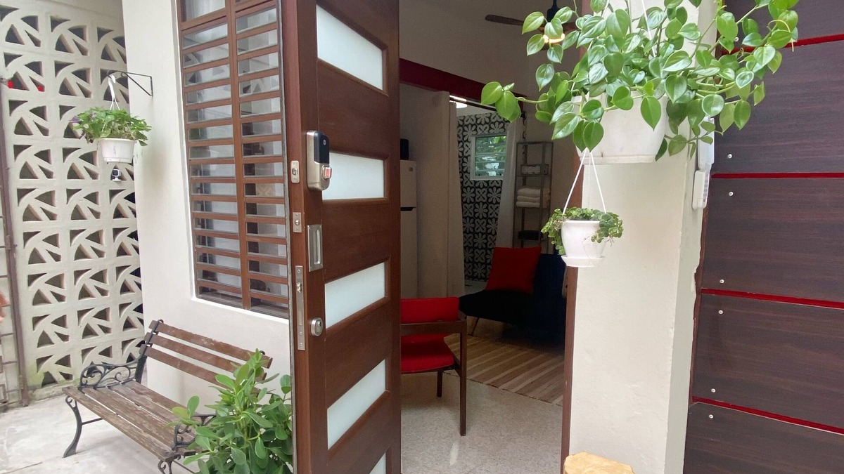 Sagrado Corazon House | Surf getaway in the heart of San Juan